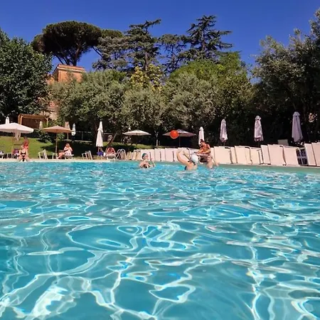 Borghetto Degli Angeli * Řím